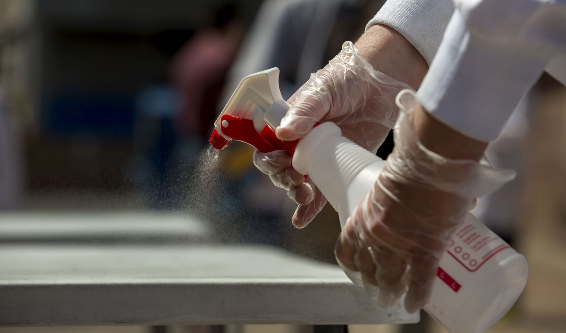 Medical students volunteer to help homeless